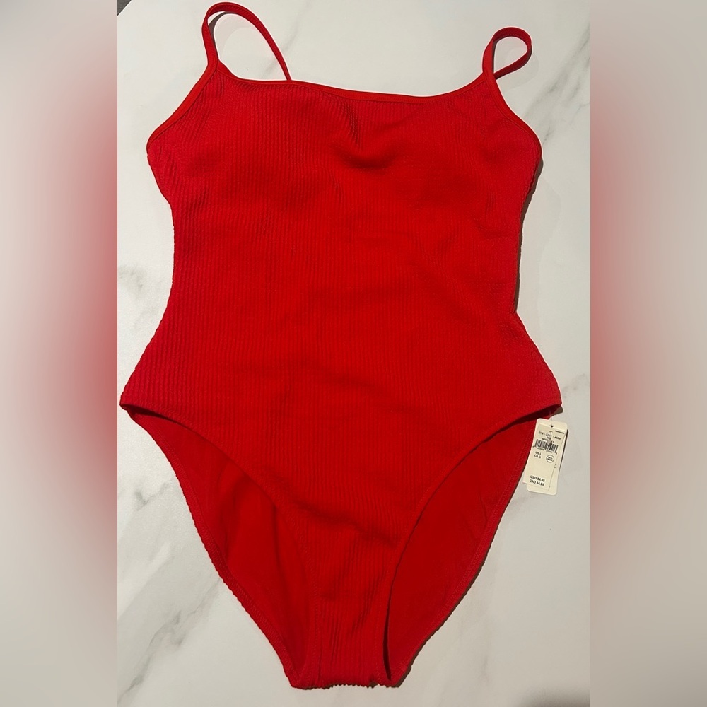 Swimsuit - Picture 2 of 7